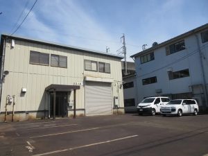 新潟事業部第二工場外観